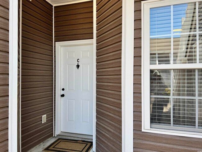 Foto del edificio - 963 Algonquin Dr