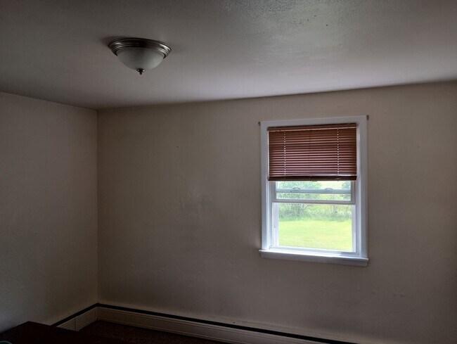 Building Photo - 3447 James Ave
