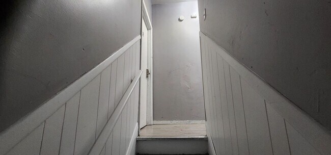 Foto del edificio - 306 Broadway Ave