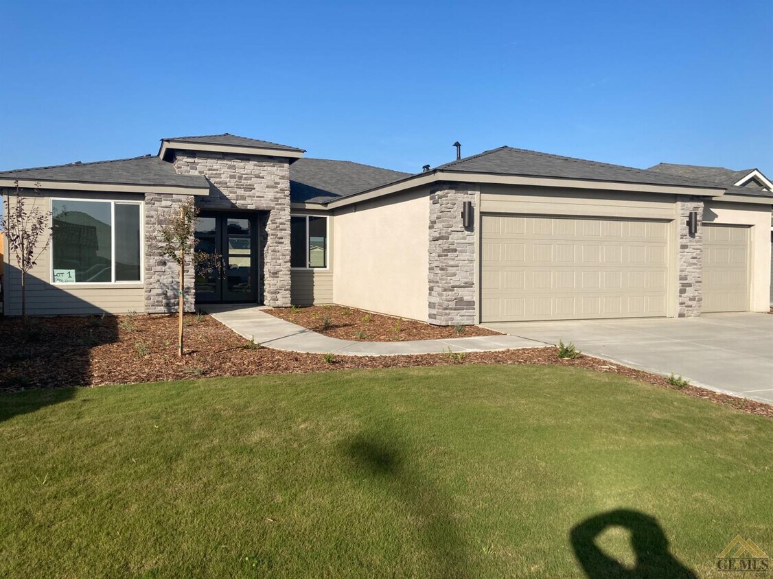 Foto principal - 7916 Linden Tree Ave