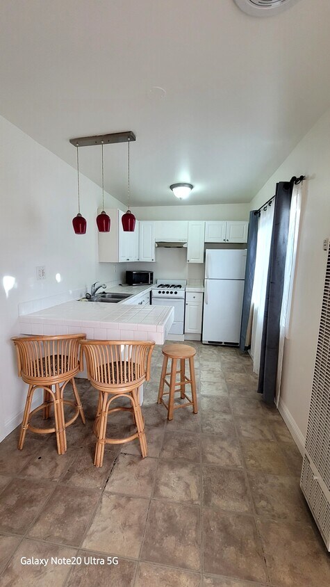 Foto principal - 3676 3rd Ave