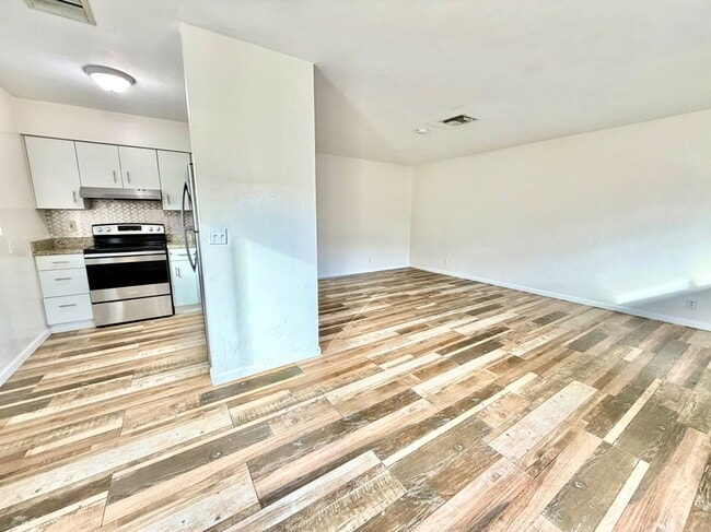 Foto del edificio - 1821 N 17th Ct