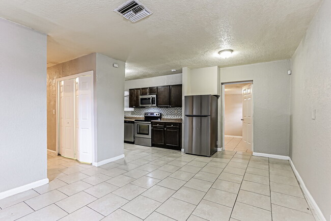 Foto del edificio - 1207 NW 17th Ave