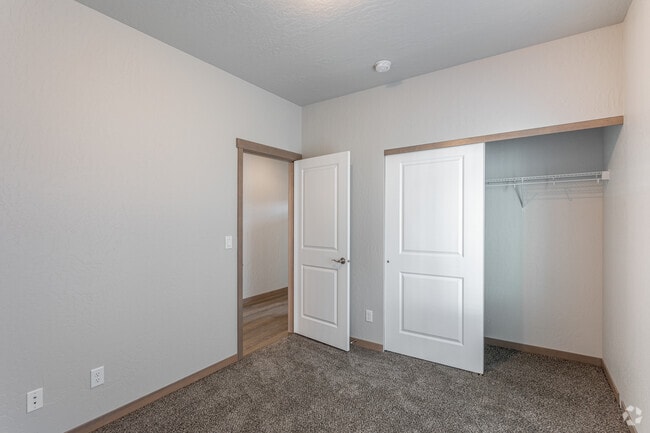 3BR, 2BA - 1,437 SF - West Meadows Villas