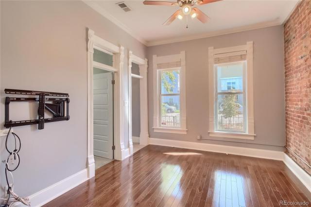 Building Photo - 3 bedroom in Denver CO 80204