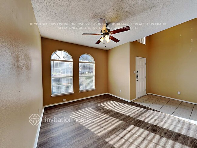 Foto del edificio - 2916 Blacksmith Ct