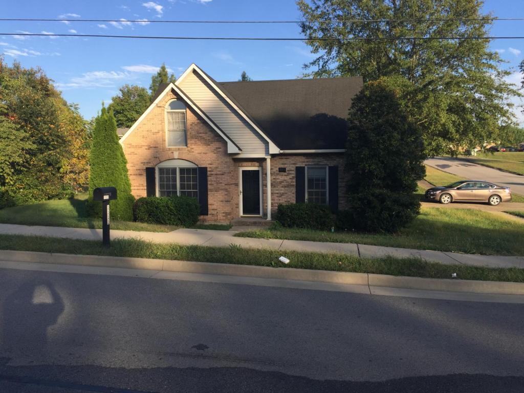 1111 N. Miles House Rental in Elizabethtown, KY