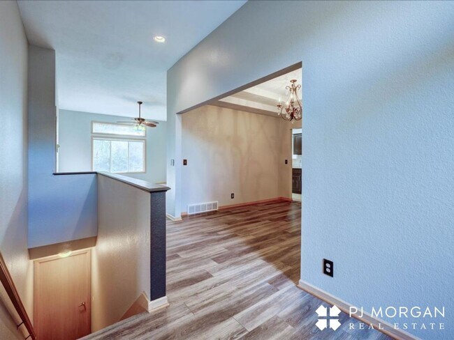 Foto del edificio - 10027 S 171st St