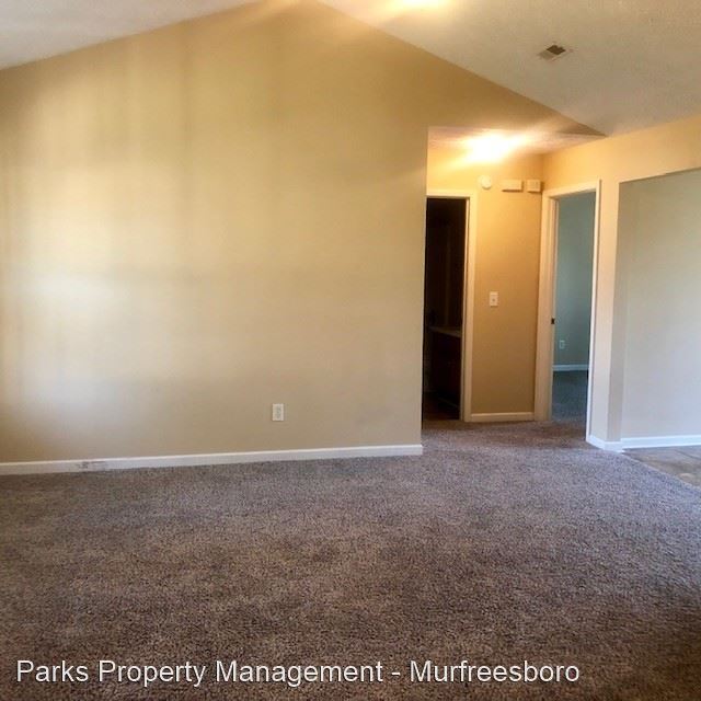 Building Photo - 3 br, 2 bath House - 1107 Flowers Court