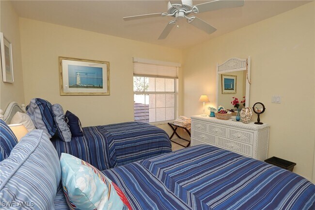 Foto del edificio - 26881 Wedgewood Dr