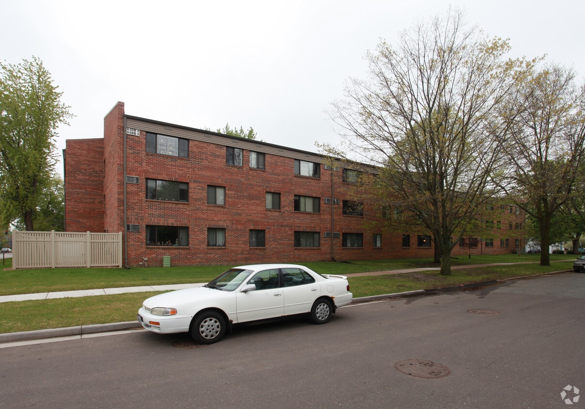 Building Photo - Grace Barstow Apartments
