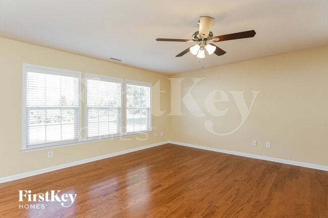 Foto del edificio - 75 Averasboro Dr