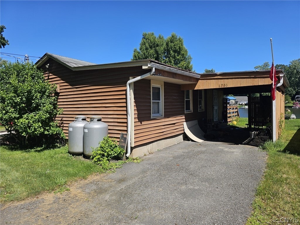 Primary Photo - 6700 Rayrene Dr