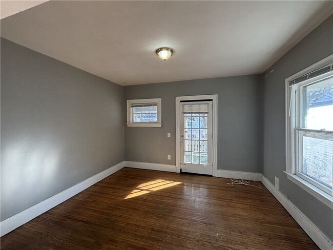 Foto del edificio - 95 Woodlawn St