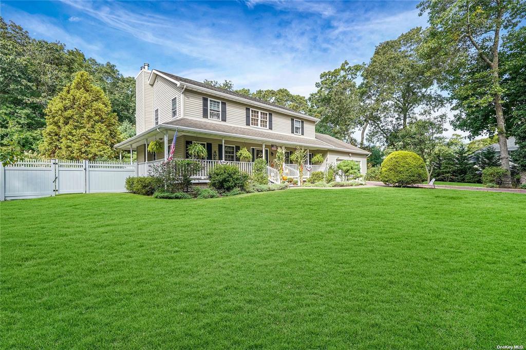 Primary Photo - 64 Beachfern Rd