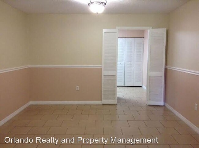 Building Photo - 404 Banyon Tree Cir