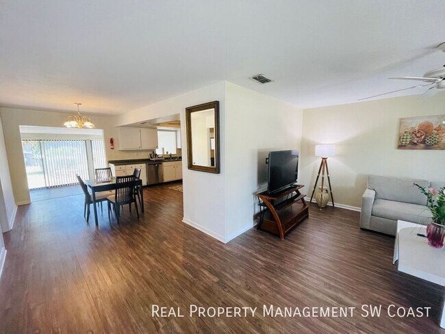 Building Photo - 17430 W Carnegie Cir