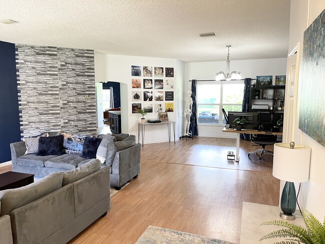 Building Photo - 78 Fountain Gate Ln