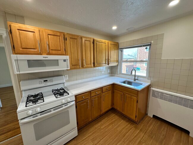 Foto del edificio - 20 Bishop Rd