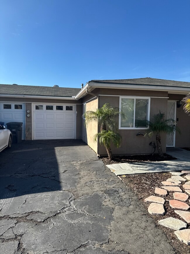 Foto del edificio - 264 Rosebay Dr