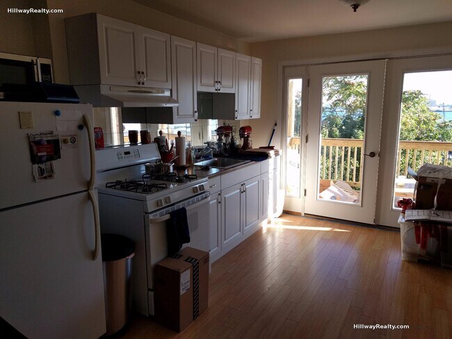 Foto del edificio - 239 Webster St