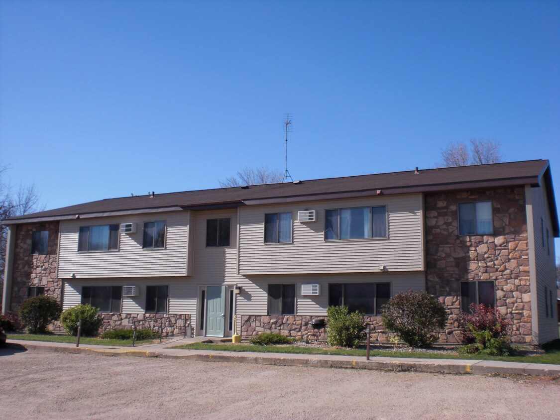545 N 3rd St, Butterfield, MN 56120 Apartments in Butterfield, MN