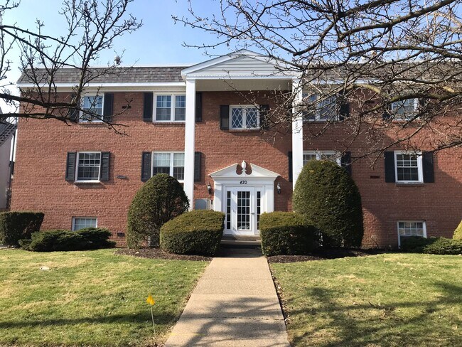 Foto del edificio - 420 S Aiken Ave