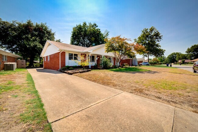 Foto del edificio - 3 Bed 2 Bath Rental Home in Tulsa