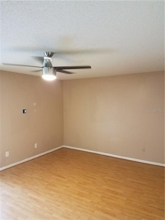 Building Photo - 594 Bahia Cir