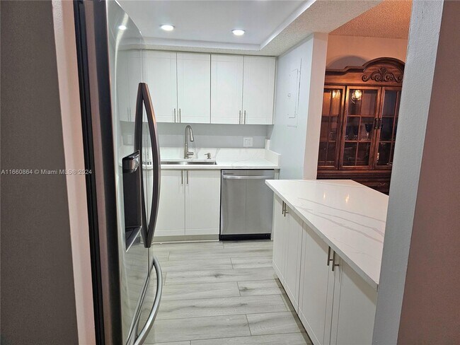 Foto del edificio - 5550 NW 44th St