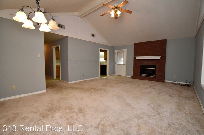 Foto del edificio - 2 br, 2 bath House - 599 Rough Edge Rd