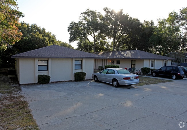 Building Photo - 32714 Blossom Ln
