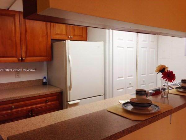 Foto del edificio - 4471 Treehouse Ln