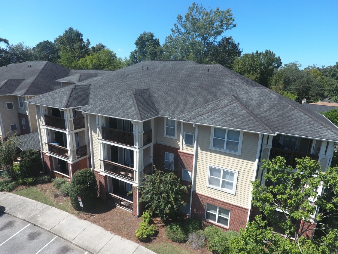 Foto principal - Shady Grove Apartments - Senior Living