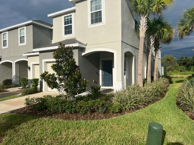 Foto del edificio - 7016 Grand Elm Dr