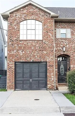 Foto principal - 5929 Milne Blvd