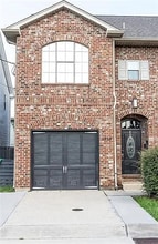 Building Photo - 5929 Milne Blvd