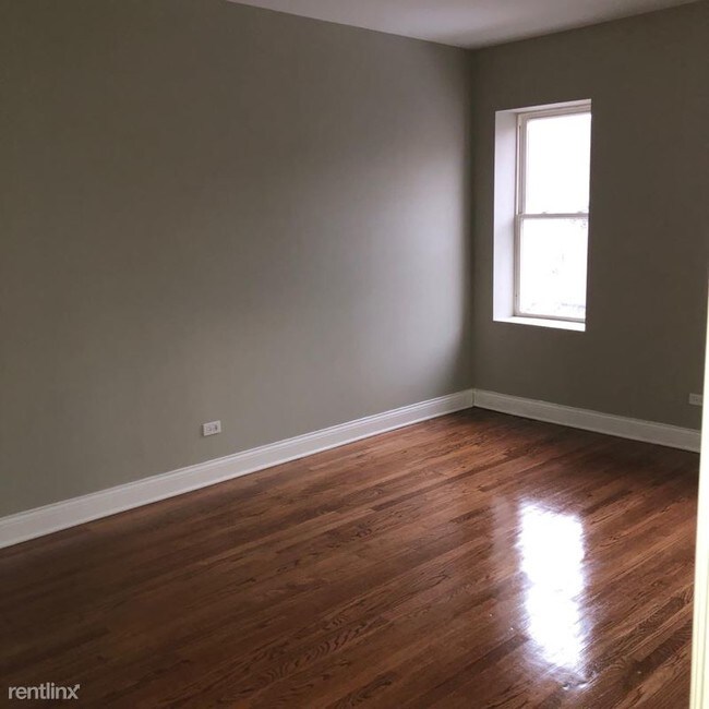 Foto del edificio - 7745 S Essex Ave
