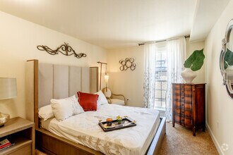 2BR, 1BA - Windsor - ReNew Kennedy Park