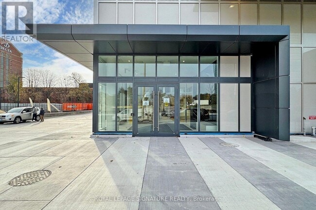 Building Photo - 2033 Kennedy Rd