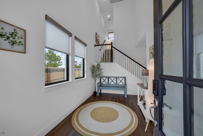 Building Photo - 7222 Grassland Vis Ln