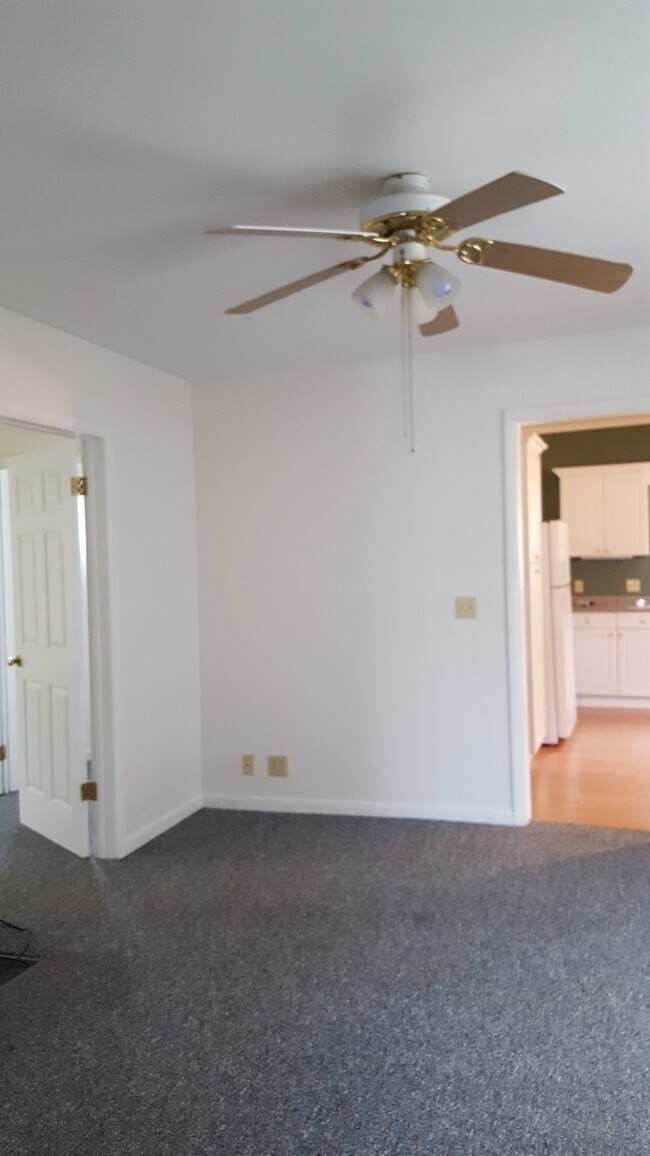 198 W Pulteney St Unit Downstairs, Corning, NY 14830 Apartments in