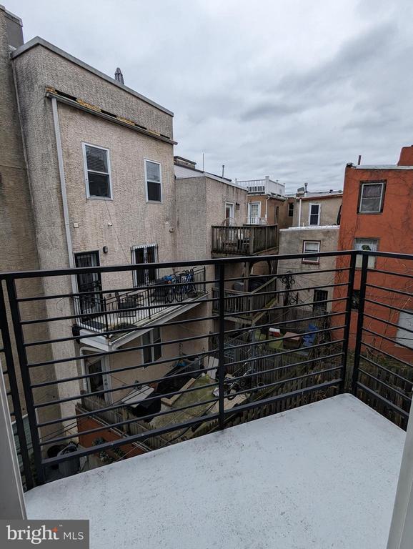 Foto del edificio - 1524 Ridge Ave