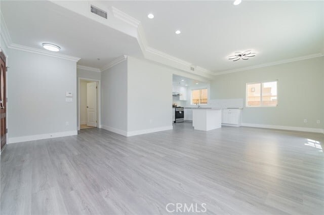 Foto del edificio - 5719 Camellia Ave