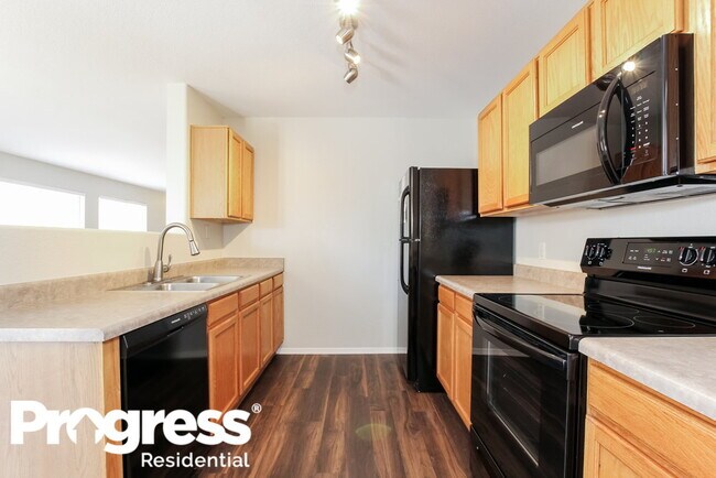 Building Photo - 16125 W Monroe St
