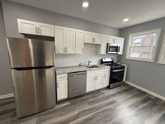 Foto del edificio - Anika Homes 3 Bedroom