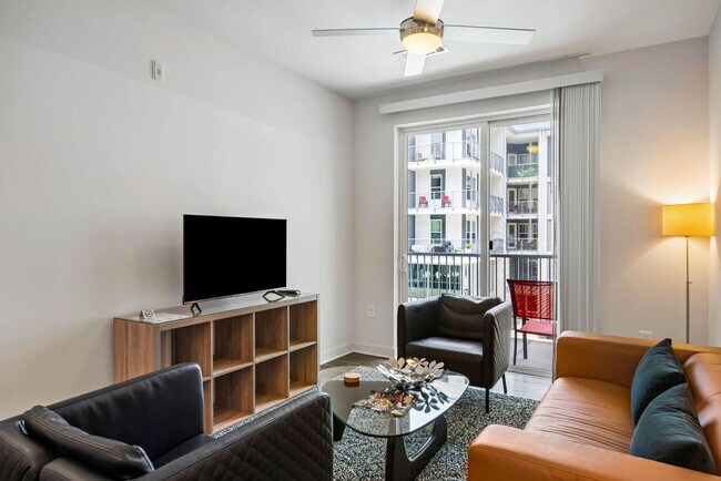 Foto del edificio - 1270 Spring St NW