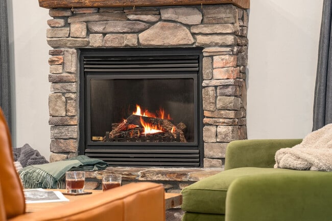 Building Photo - 1054 Canoe Loop