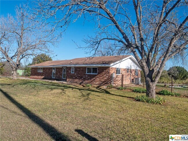 Building Photo - 2025 FM1044