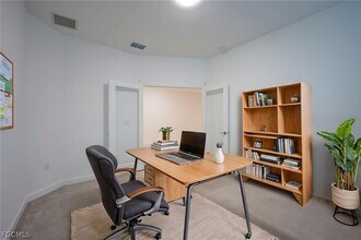 Building Photo - 9083 Leatherwood Loop